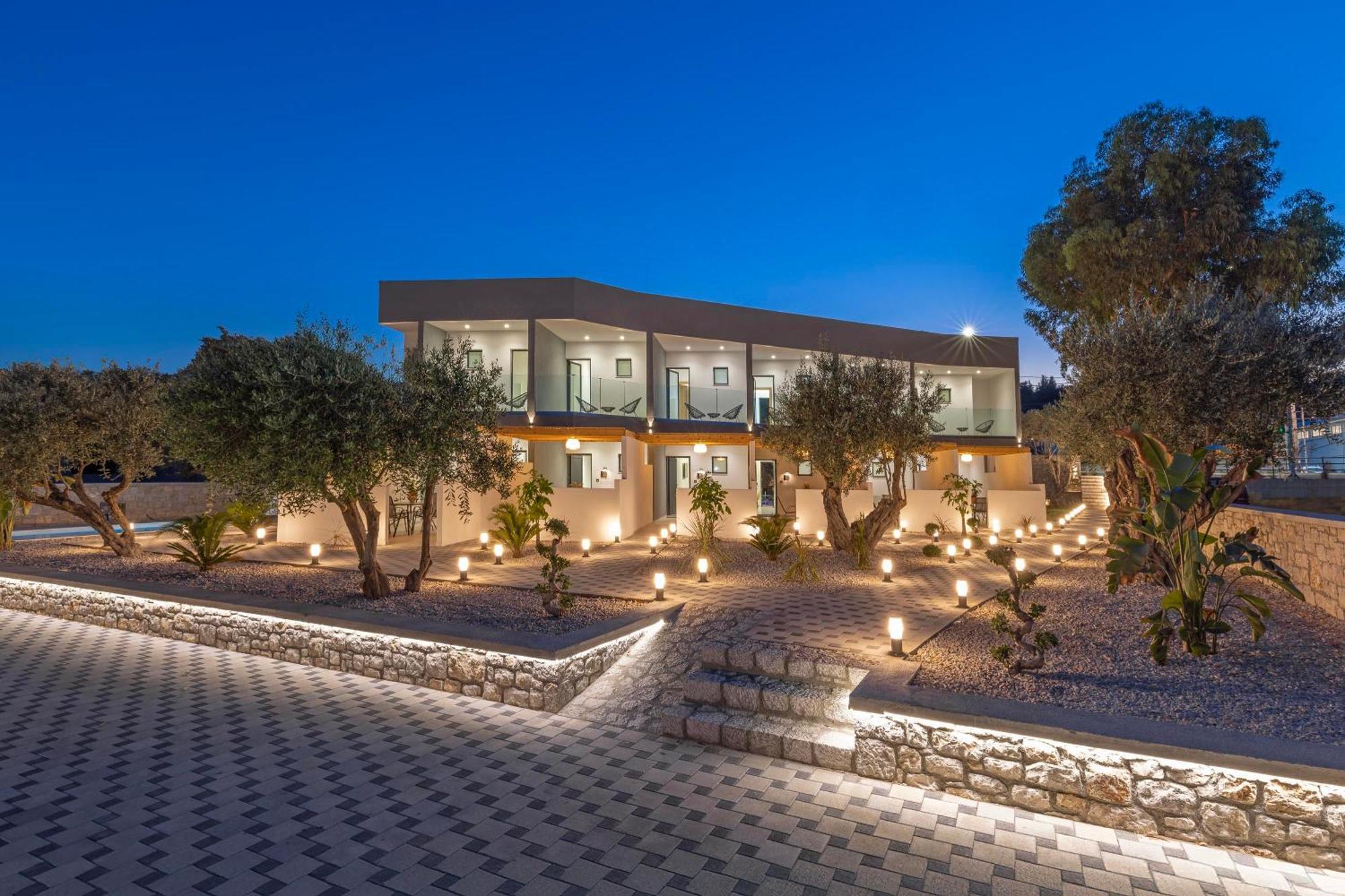 Tota Suites Αφάντου Εξωτερικό φωτογραφία